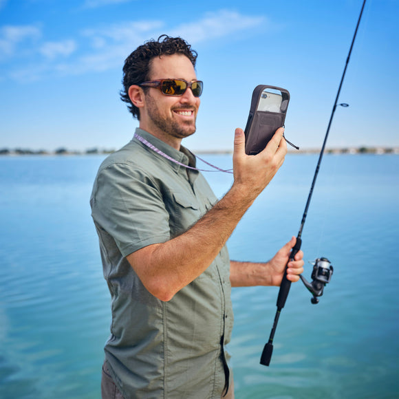 Nite Ize RunOff® Waterproof Phone Case