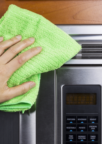 Howard Stainless Steel Cleaner & Polish