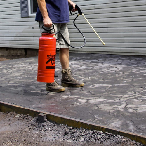 Chapin 3.5 Gallon Xtreme™ Concrete Pump Sprayer